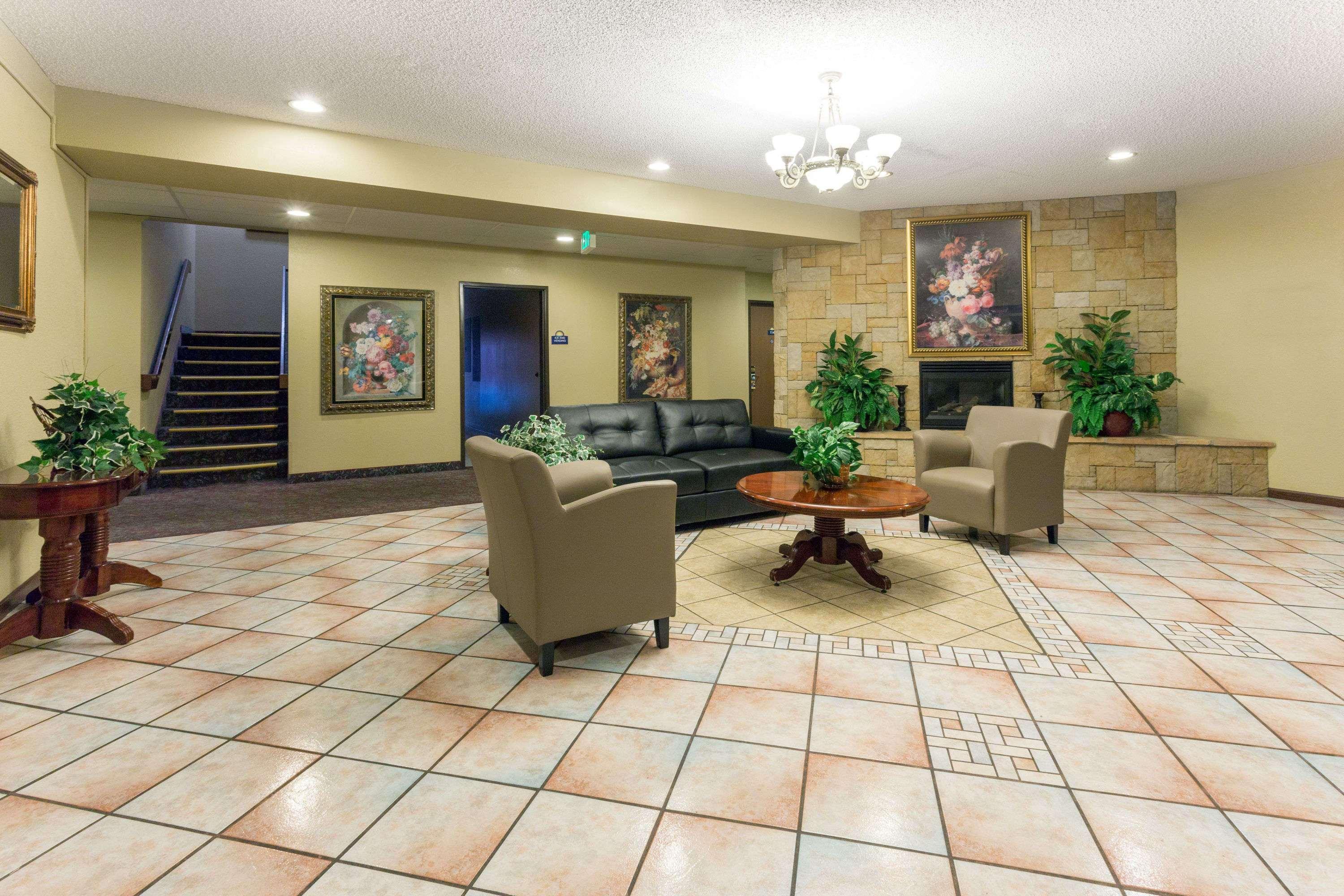 Days Inn By Wyndham Colorado Springs Airport Kültér fotó